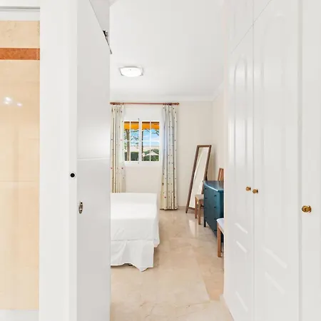 Garden Level - Pino Golf Apartment *